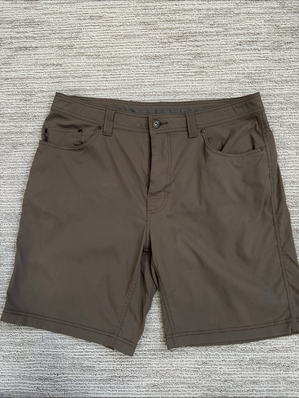 Prana Men's Brion Mud Hybrid Performance Shorts size 36W 9L